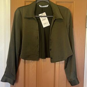 NWT ZARA FALL CROP BUTTON UP COLLARED SHIRT